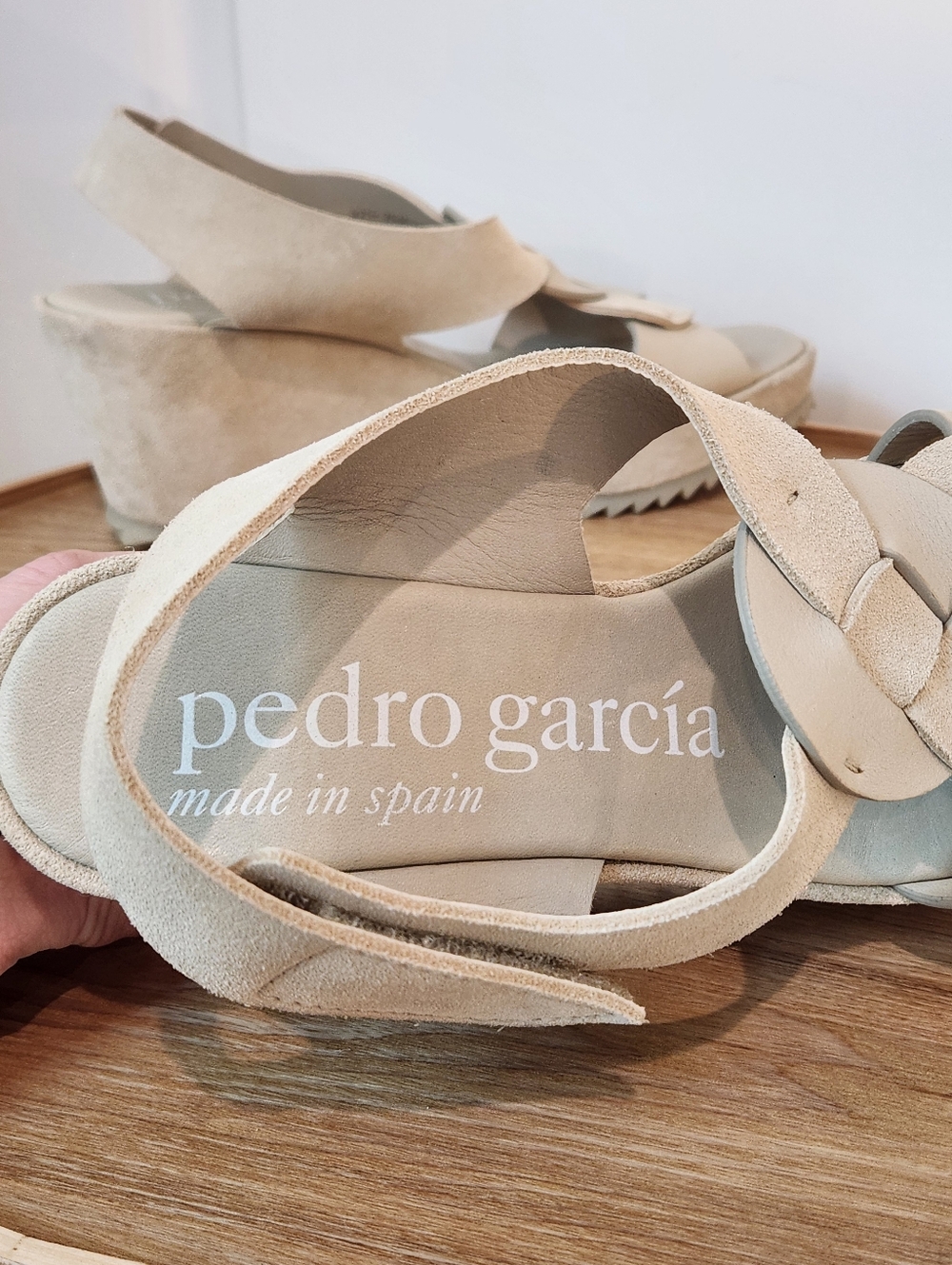 Pedro Garcia Women's Beige Wedge Sandals with Suede Finish New - Picture 5 of 12